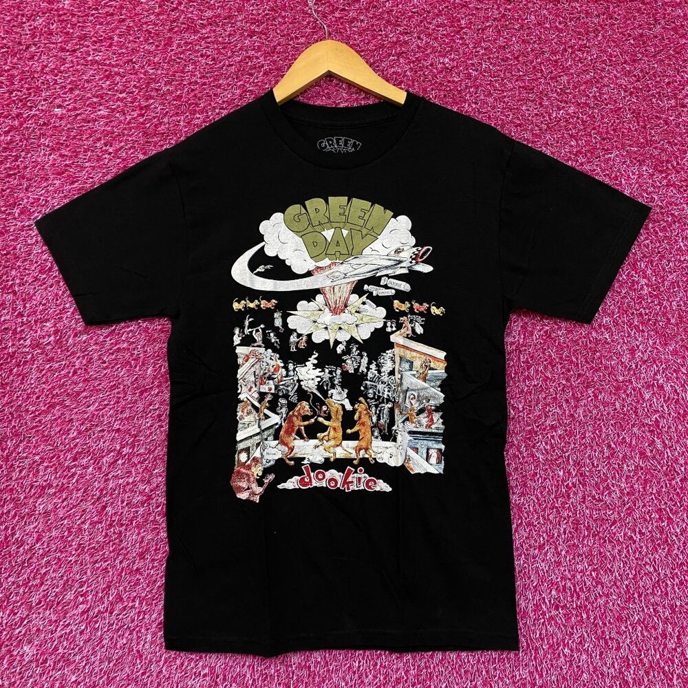 Black Graphic Tee green day dookie album cover 1994
